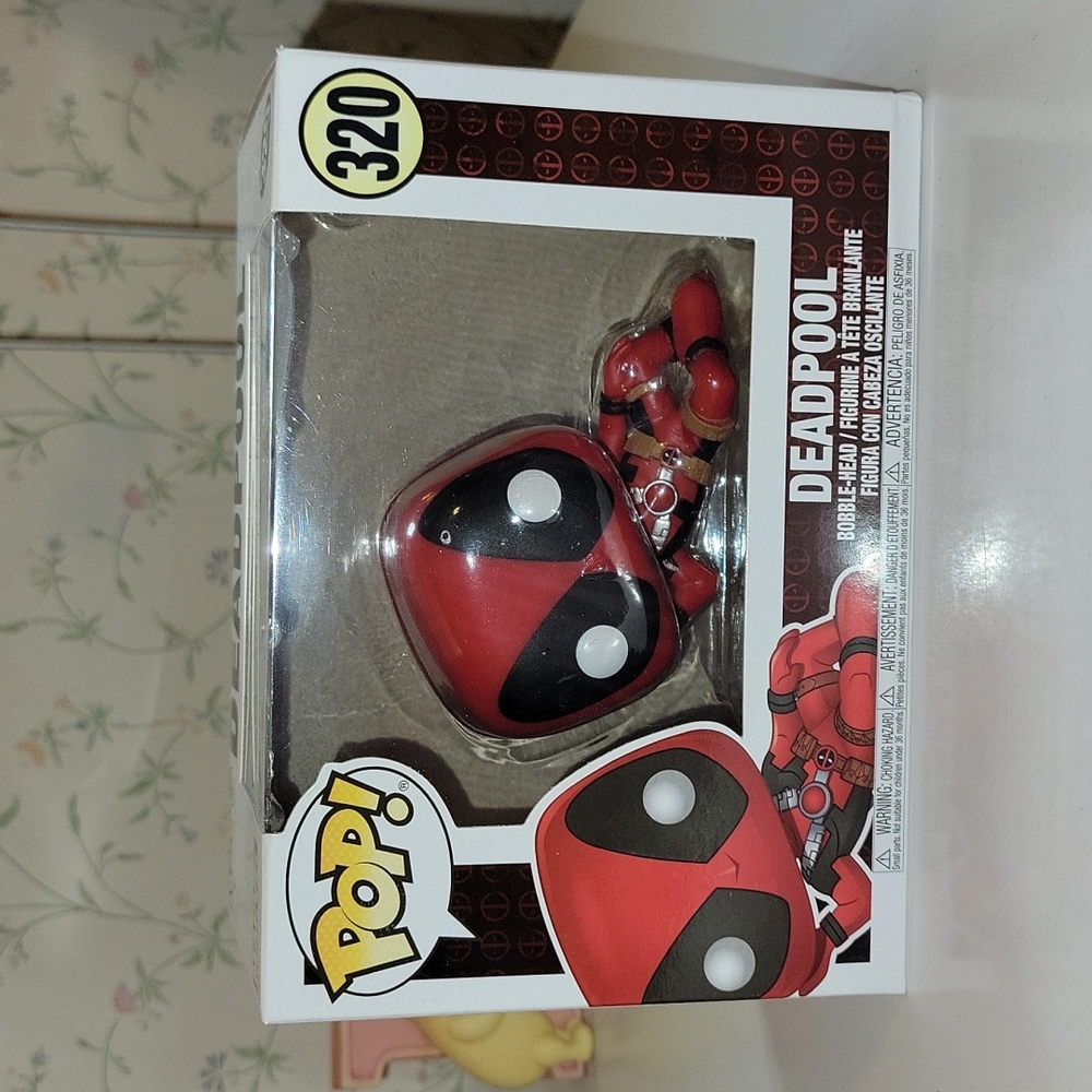 Deadpool Lounging Funko Pop